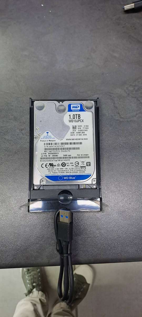 1TB USB External Harddrive