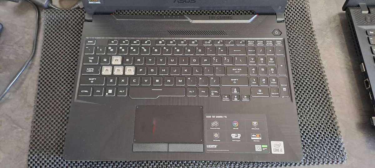 ASUS Tuf Gaming Laptop - Does not switch on / No power