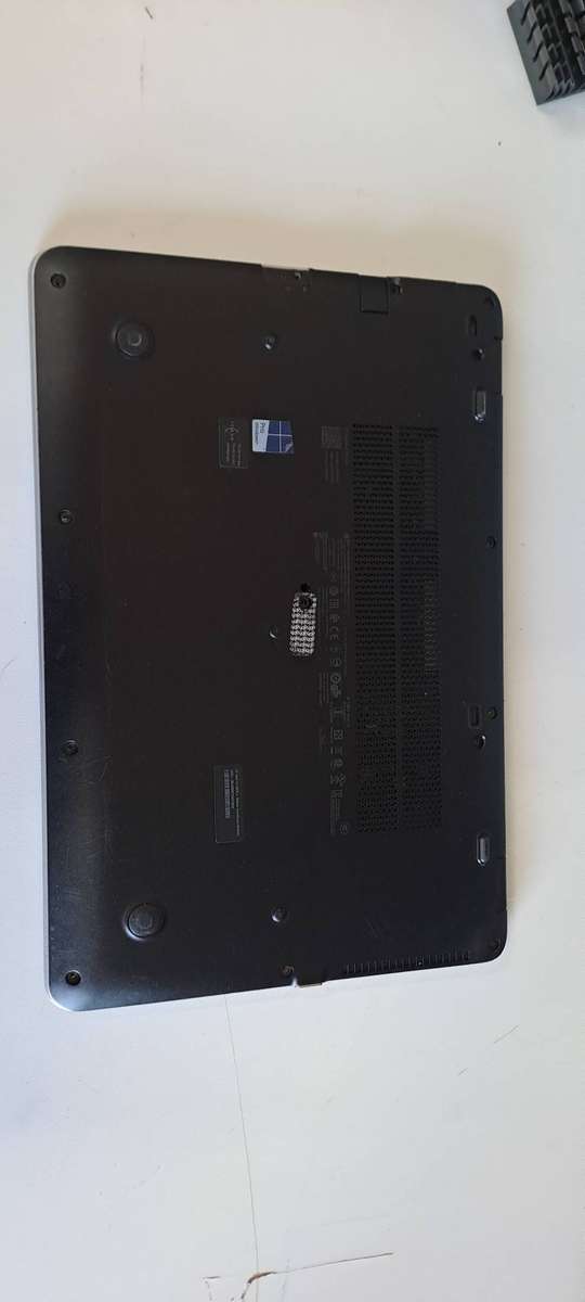 HP Elitebook 850 G3 ( Read Decription )