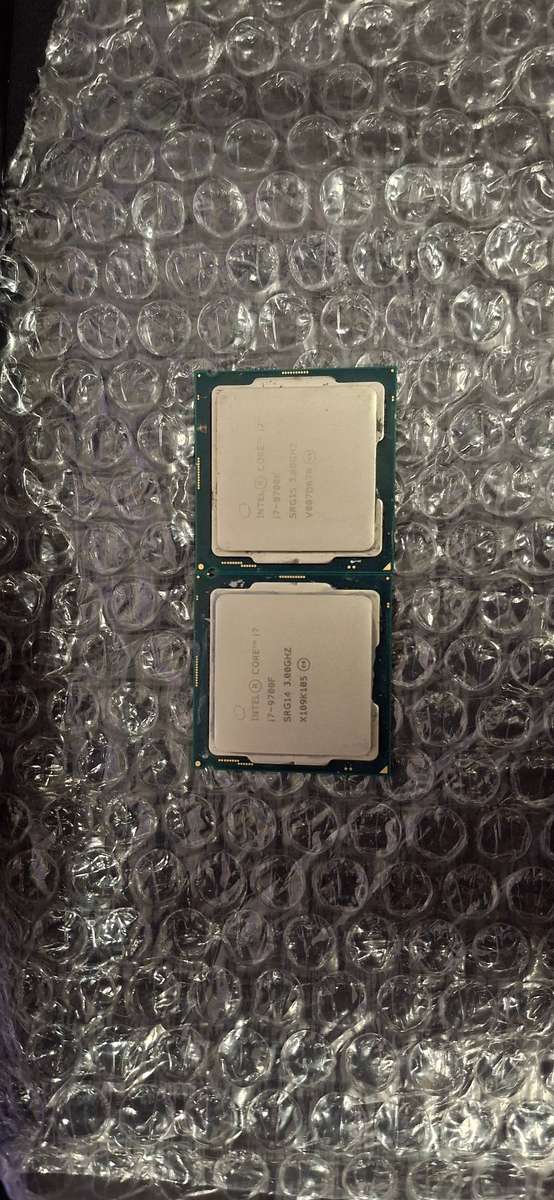 Intel Core i7 9700K + Intel Core i7 9700F
