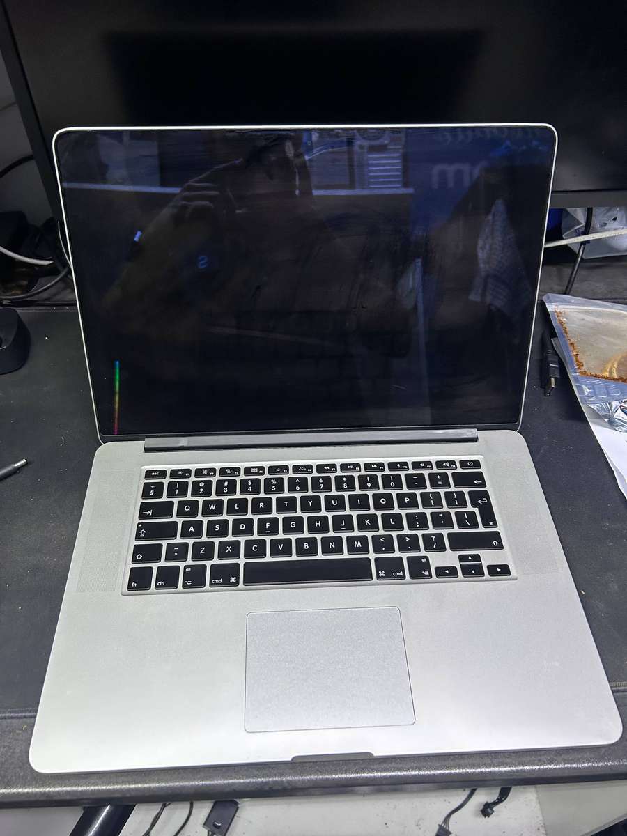 MacBook Pro 15" (Late 2013) Core i7 2.0GHz
