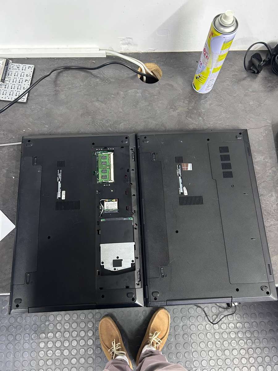  2x Dell Inspiron 15 Laptops  Bargain Deal! 