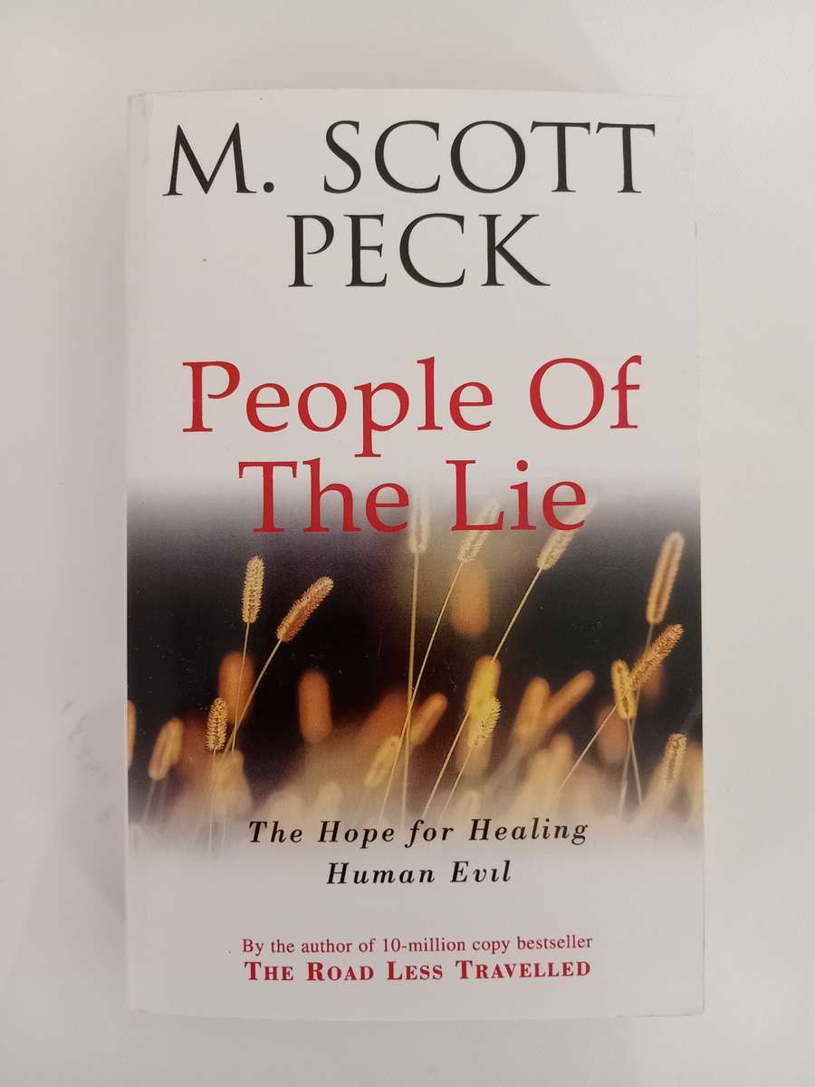 M Scott Peck - People of the lie Book