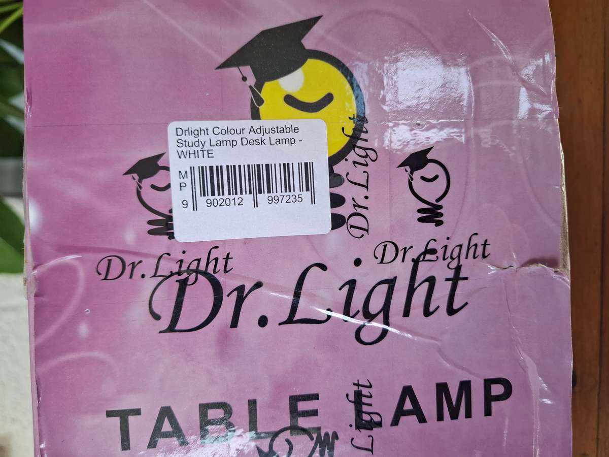 Adjustable bed side table lamp