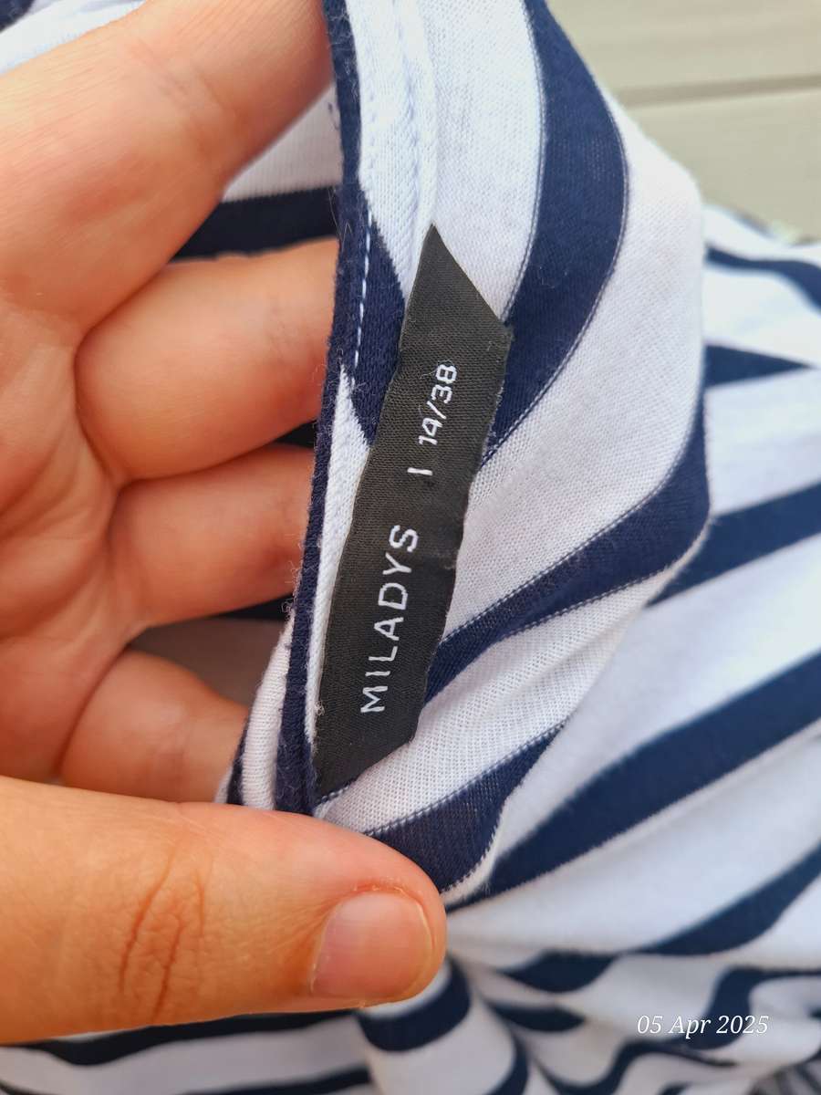 Miladys 3/4 white and navy stripe top with flower rhinestone detail - Size 38/14