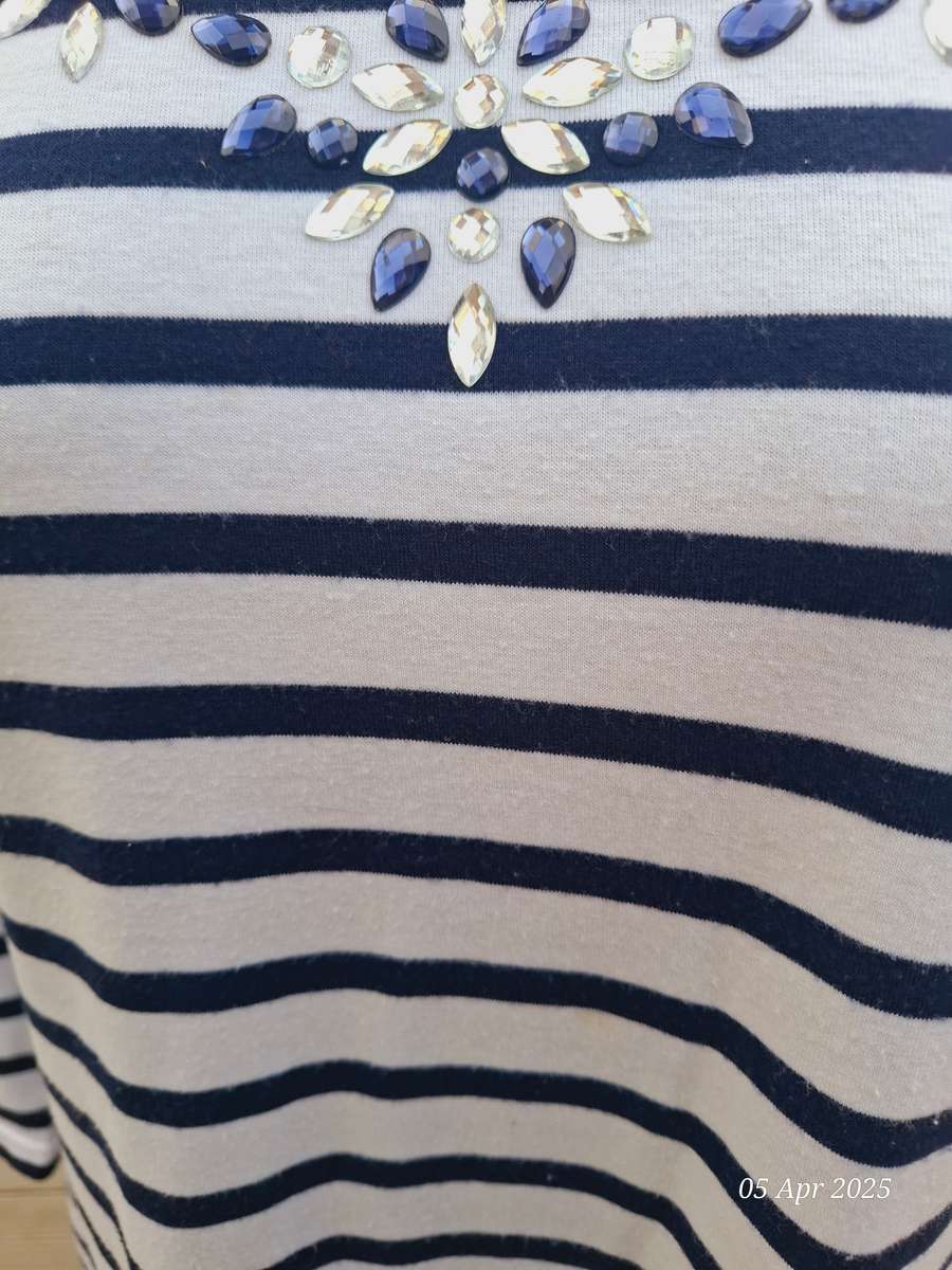 Miladys 3/4 white and navy stripe top with flower rhinestone detail - Size 38/14