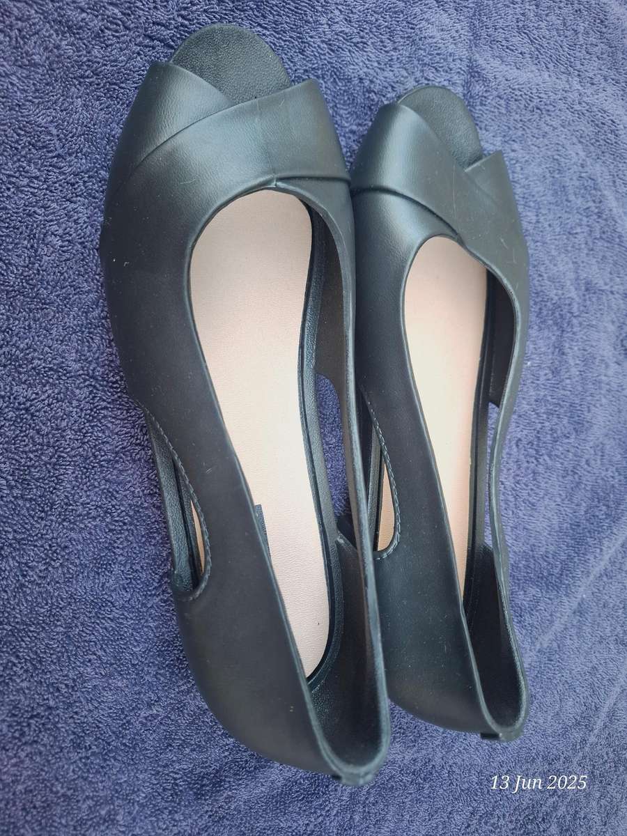 NEW ladies peep toe sandal - 40/6