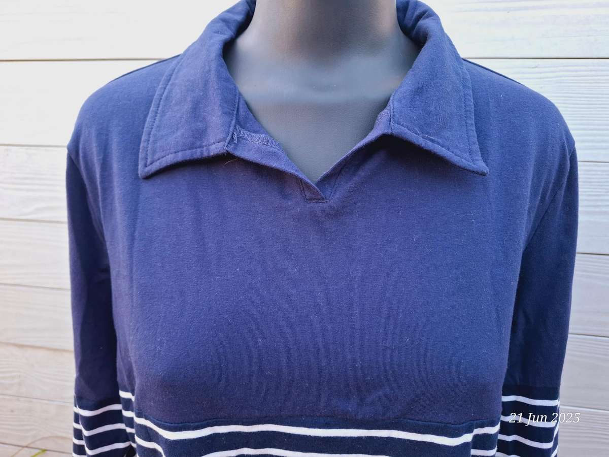 NEW Navy and white striped top with 3/4 sleeves  Size XXL/16