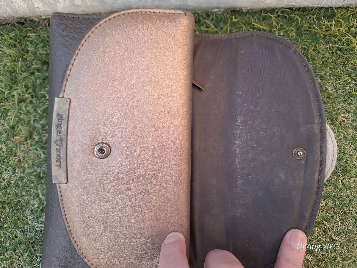 Ginger Mary Wallet / Purse