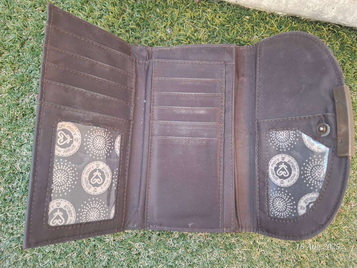 Ginger Mary Wallet / Purse