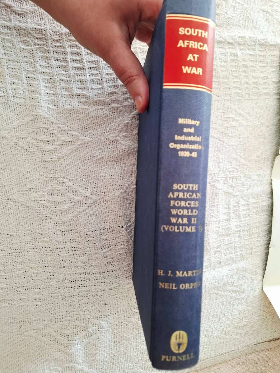 South Africa at War by HJ Martin & Neil Orpen