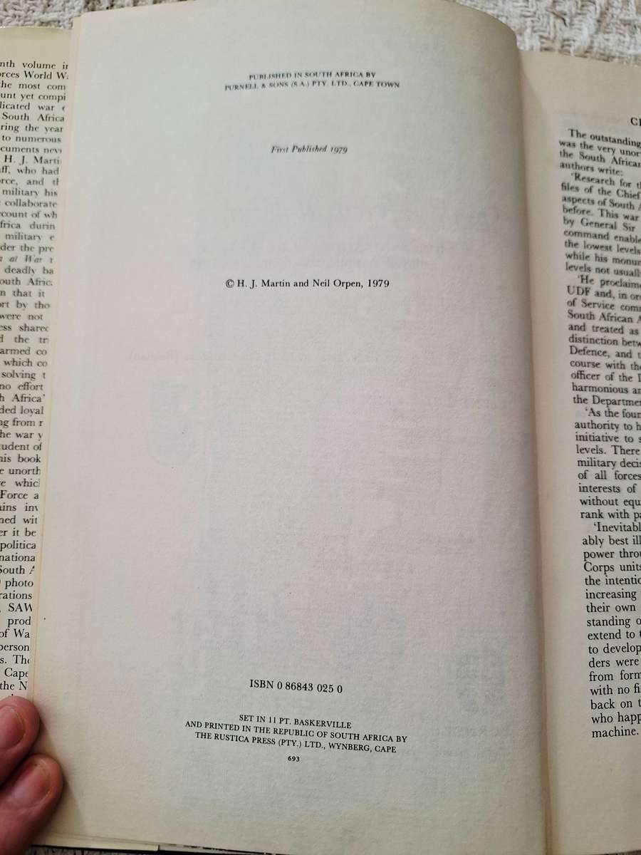 South Africa at War by HJ Martin & Neil Orpen