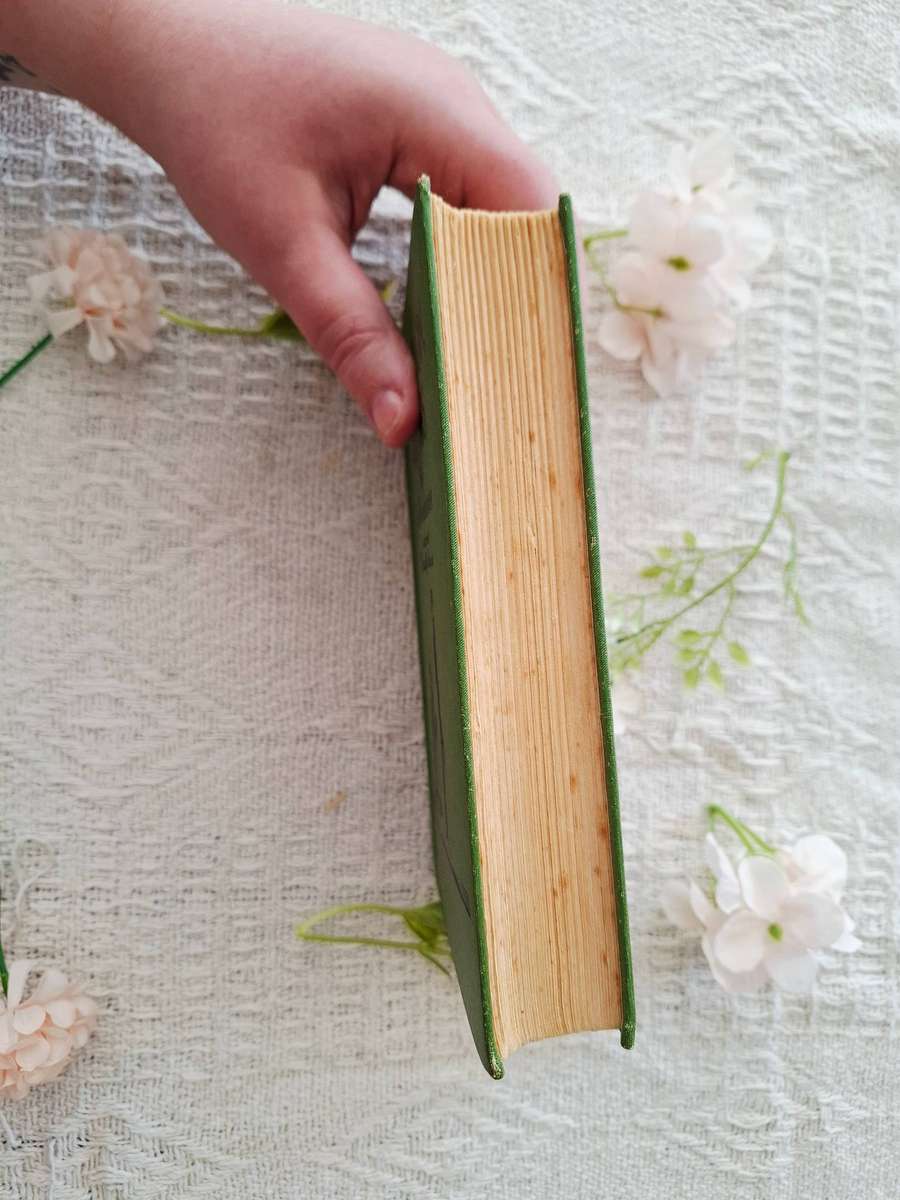 Carry on, Jeeves by P.G. Wodehouse