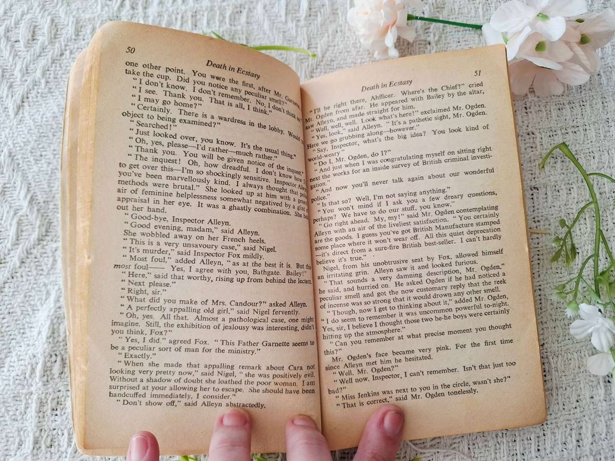 Death in Ecstasy by Ngaio Marsh