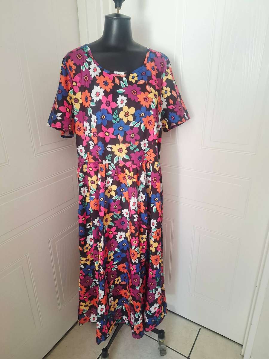 NEW Floral Maxi Dress - 3XL