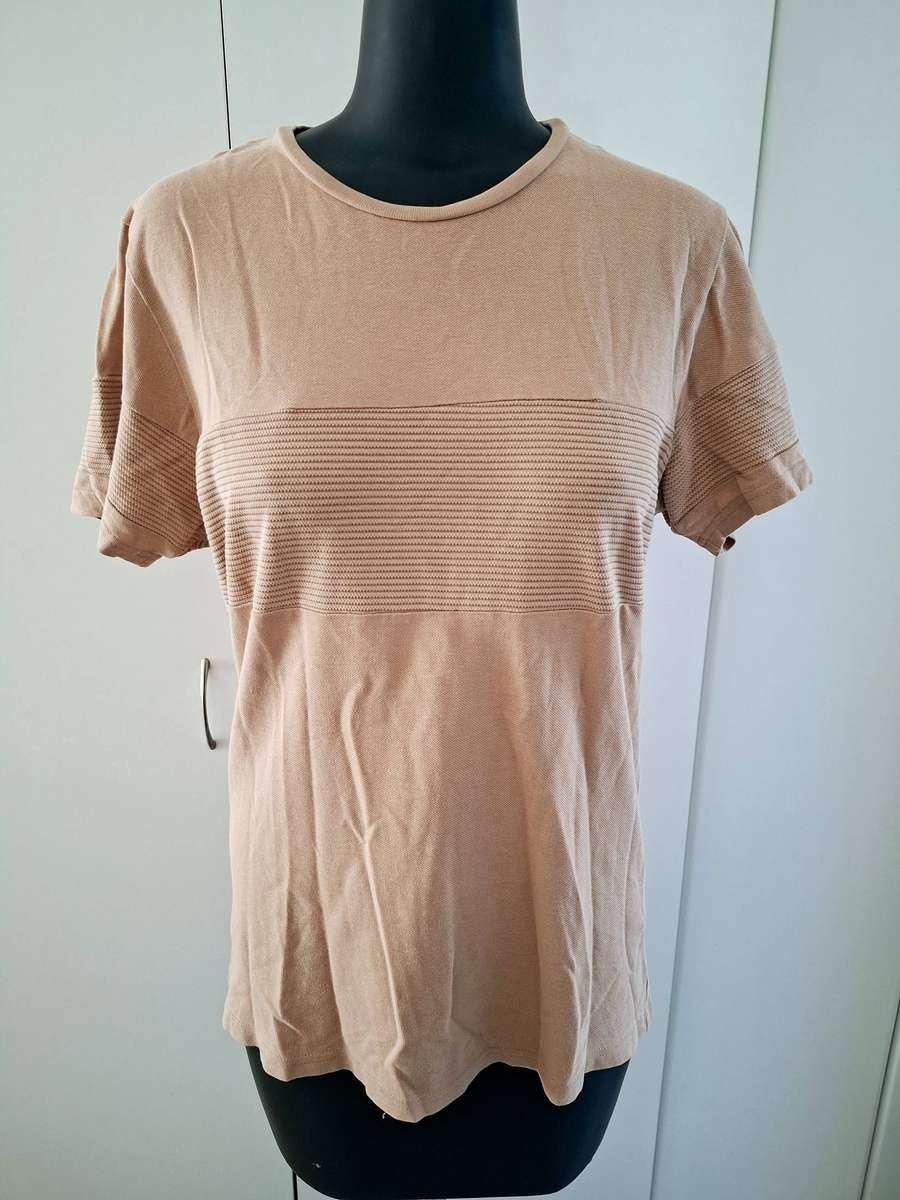 Mens shirt size M