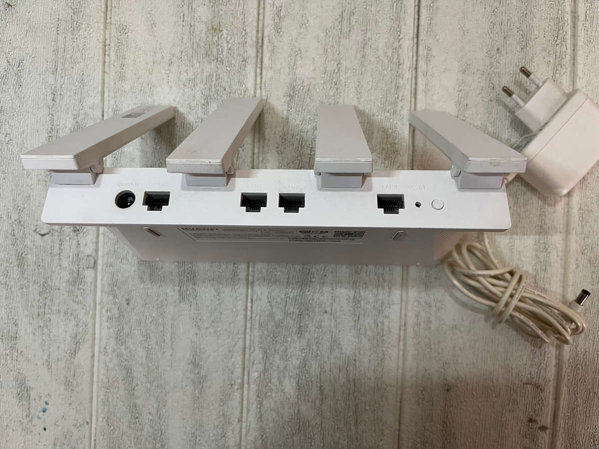 HUAWEI WiFi AX3 (Dual-Core)  Fast, Stable, and Secure Wi-Fi