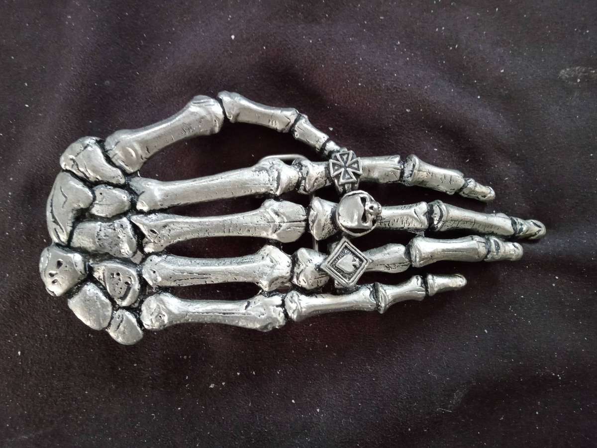 Skeleton Hand Buckle (TPS-115A)