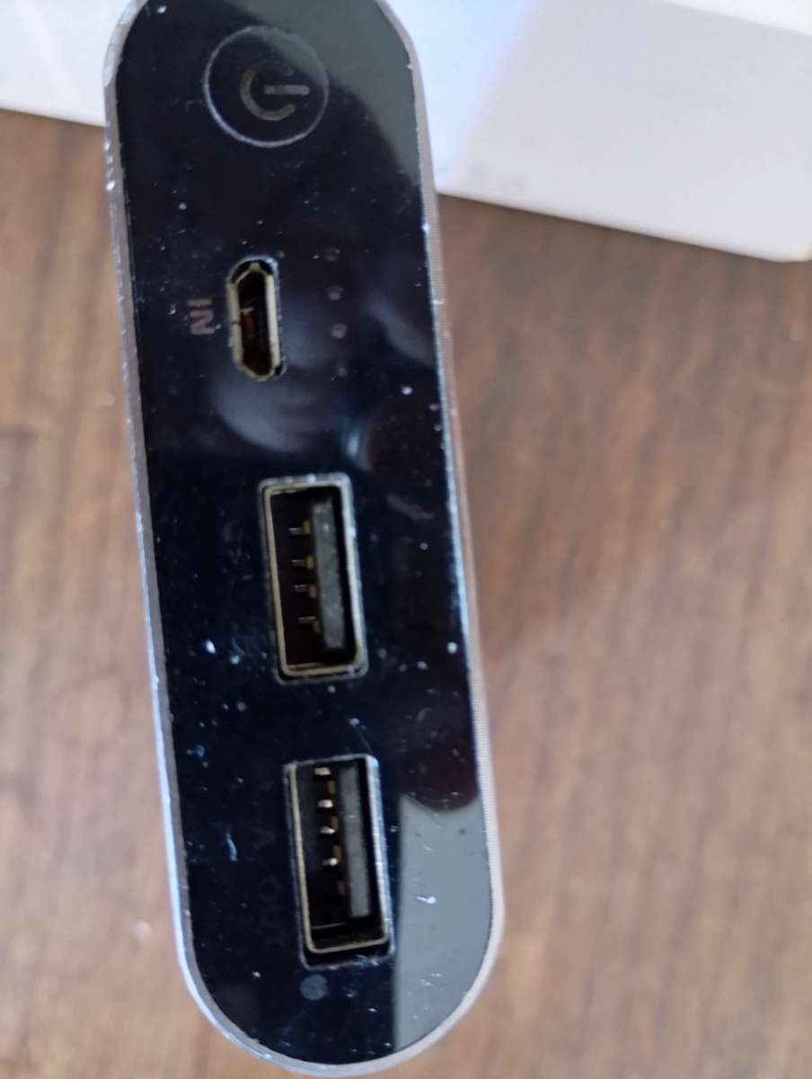 Nokia G20 + 10400 Mah Powerbank (TPS-152D)