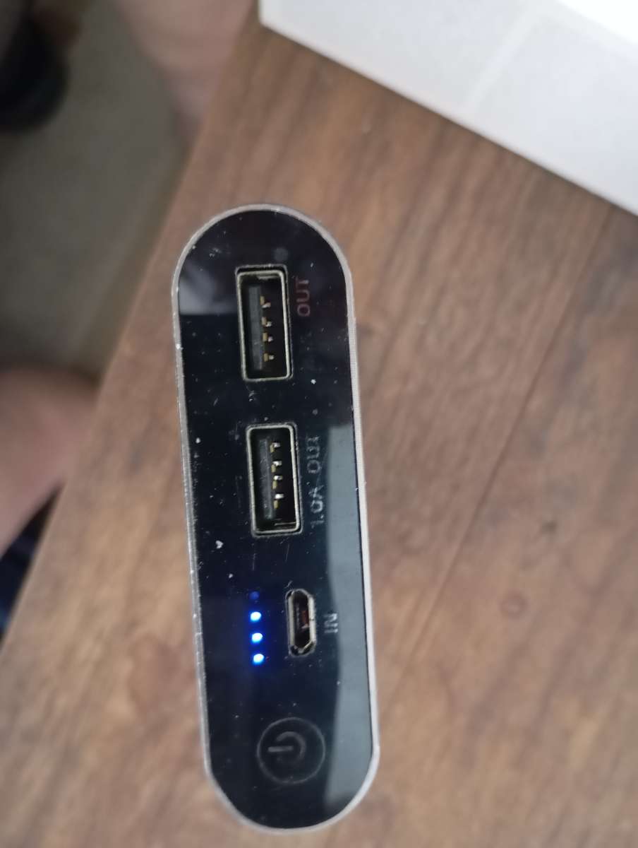 Nokia G20 + 10400 Mah Powerbank (TPS-152D)