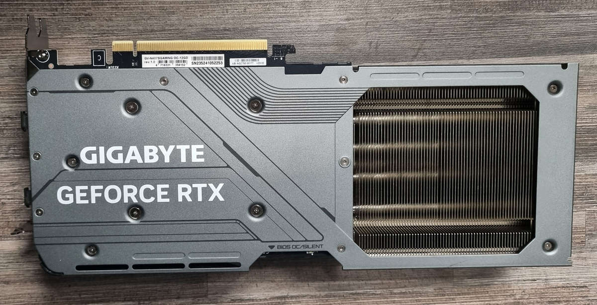 GeForce RTX 4070 SUPER GAMING OC 12G (Gigabyte)