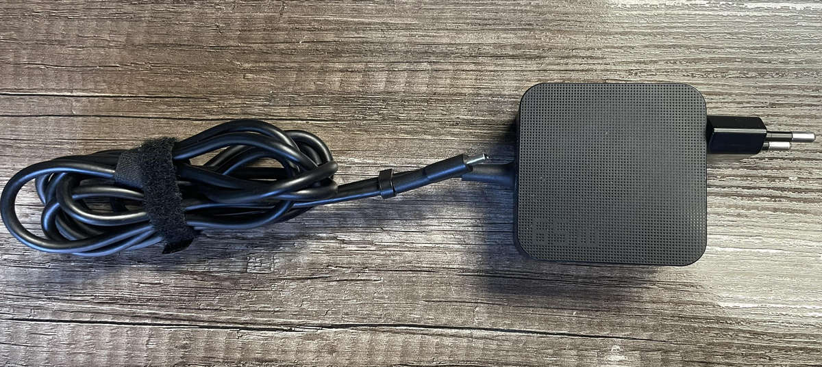 ROG Ally Ryzen Z1 Extreme Gaming Handheld