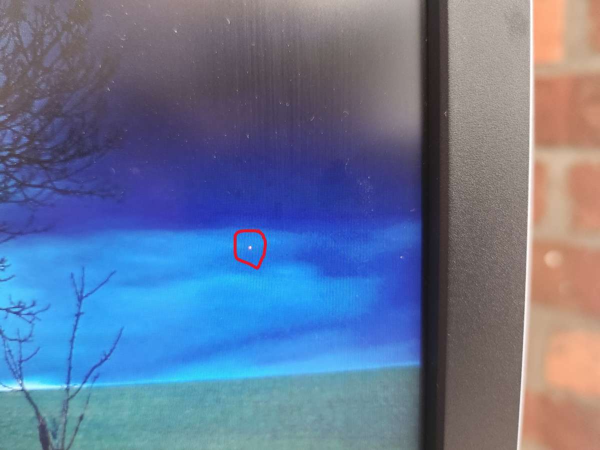 Lowest Price on BoB! Dell E2216H 22-inch Full HD LCD 5ms Monitor