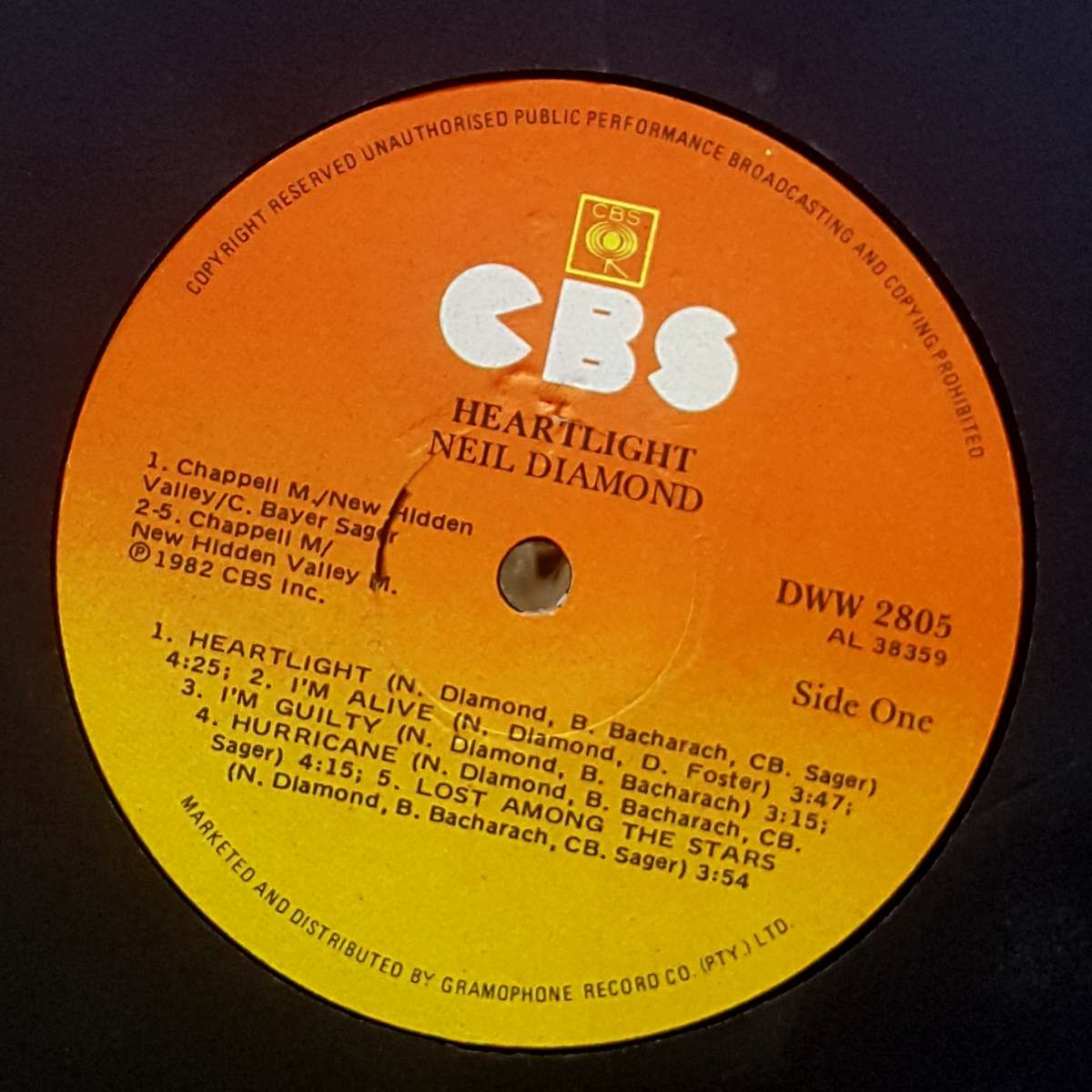 NEIL DIAMOND - HEARTLIGHT Vinyl, LP, Album Country: South Africa Released: 1982