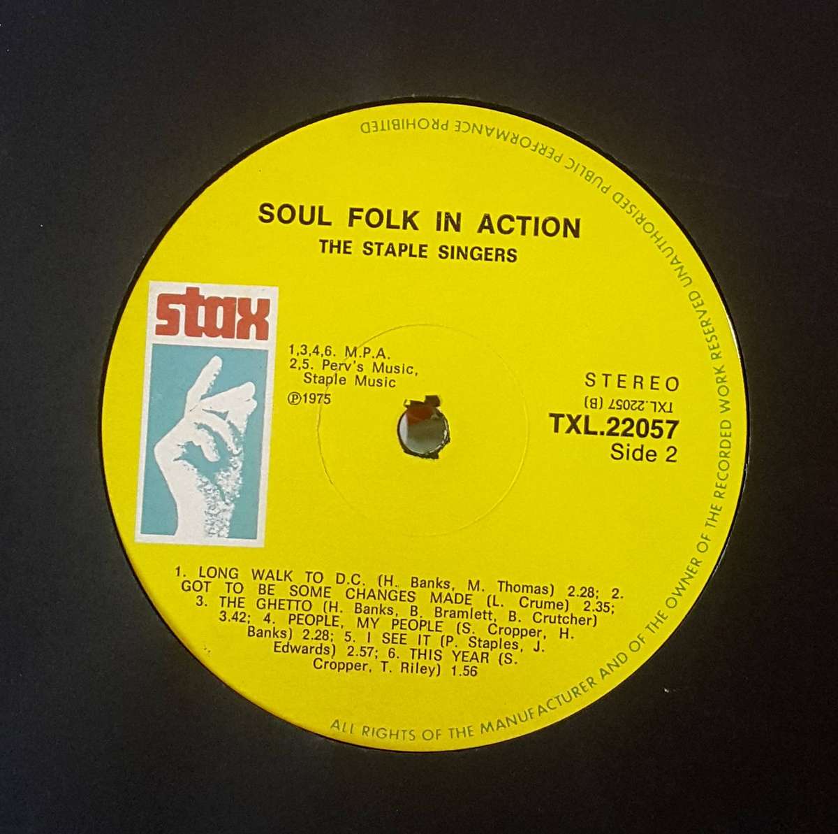 THE STAPLE SINGERS - SOUL AND FOLK IN ACTION