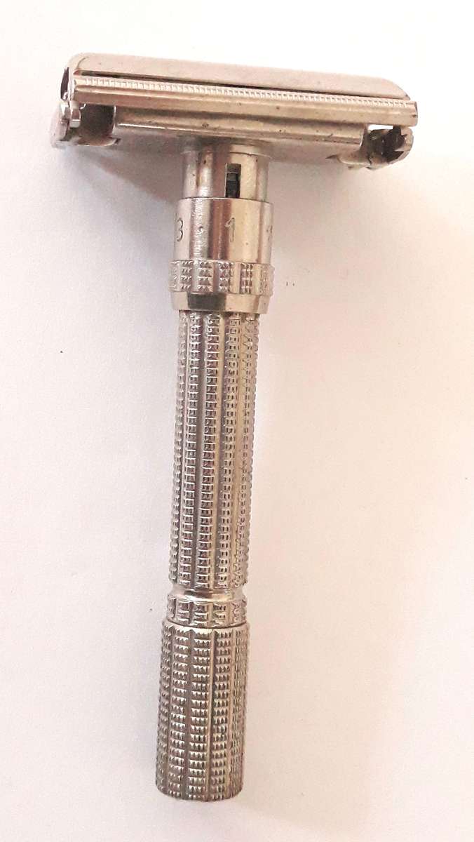 Vintage Gillette 1963 (I2) Slim Adjustable Safety Razor