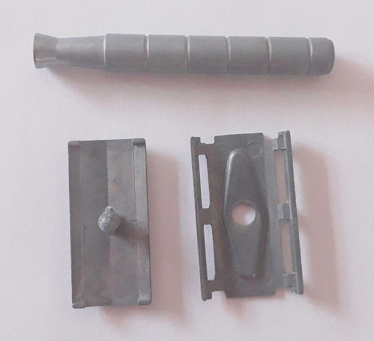 Vintage South African Made Lion Safety Razor