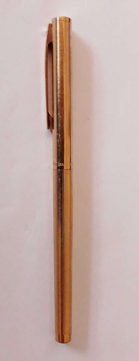 Vintage 1980s Sheaffer Gold Plated TRZ Fountain Pen