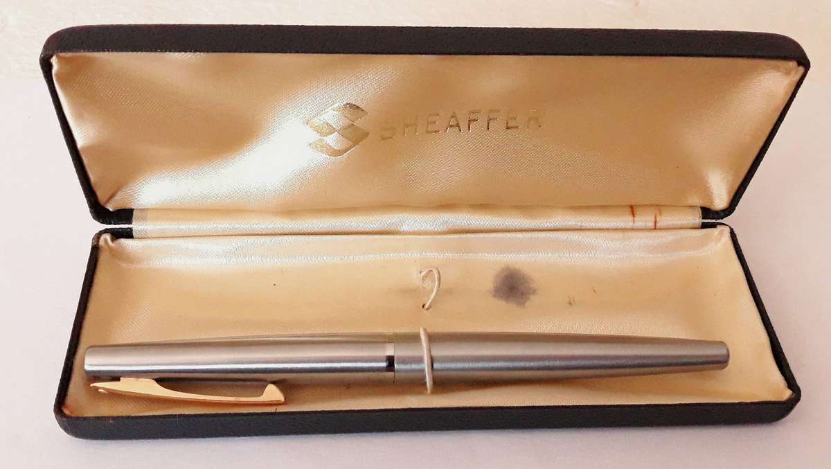Vintage Sheaffer Stylist 444 Fountain Pen