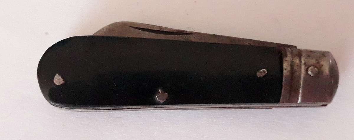 Vintage Curzon Pocket Knife