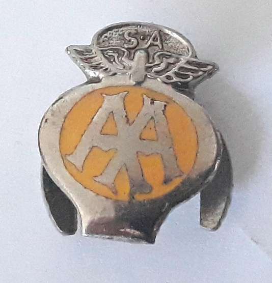 Vintage South African Automobile Association Lapel Badge