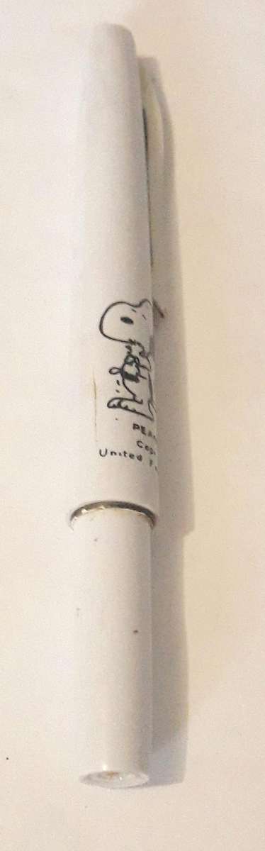 Vintage 1965 Schulz Peanut Snoopy Pen