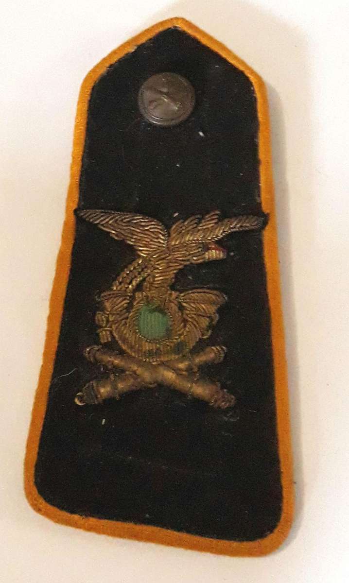 WW2 Italian Alpini Artillery Shoulder Board