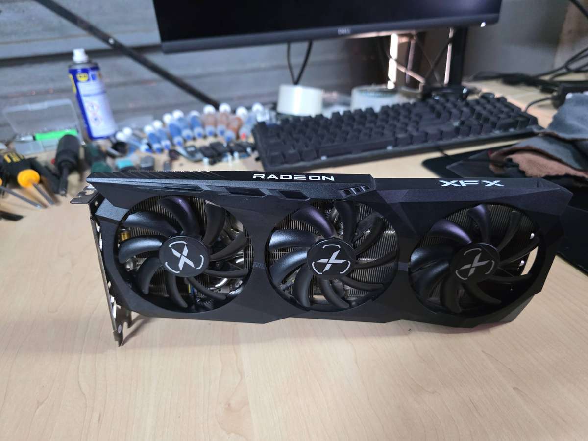 XFX rx 6700xt 12gb swift