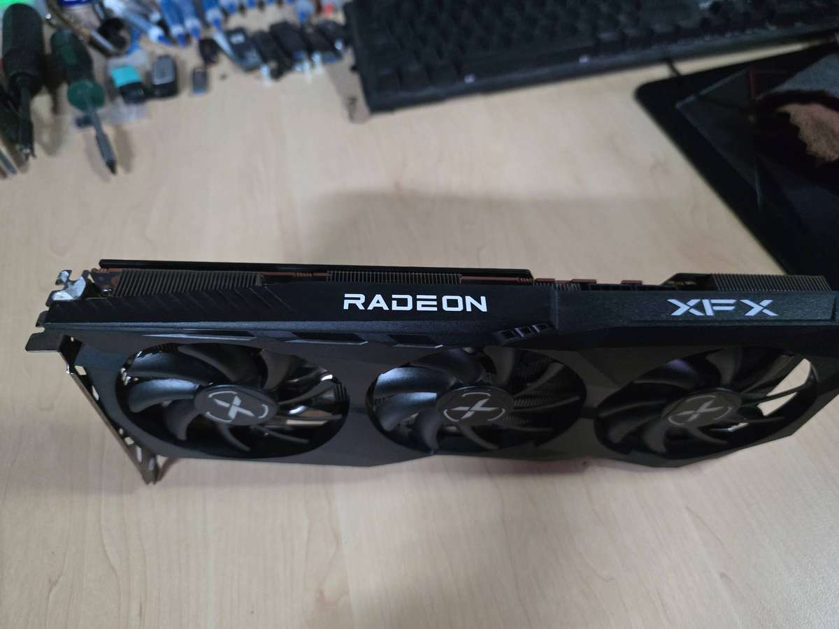 XFX rx 6700xt 12gb swift