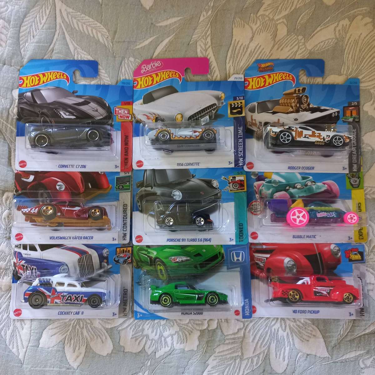 Hot Wheels Bundle #4 - 9 Cars on Short Card | Die Cast Toy Vehicles