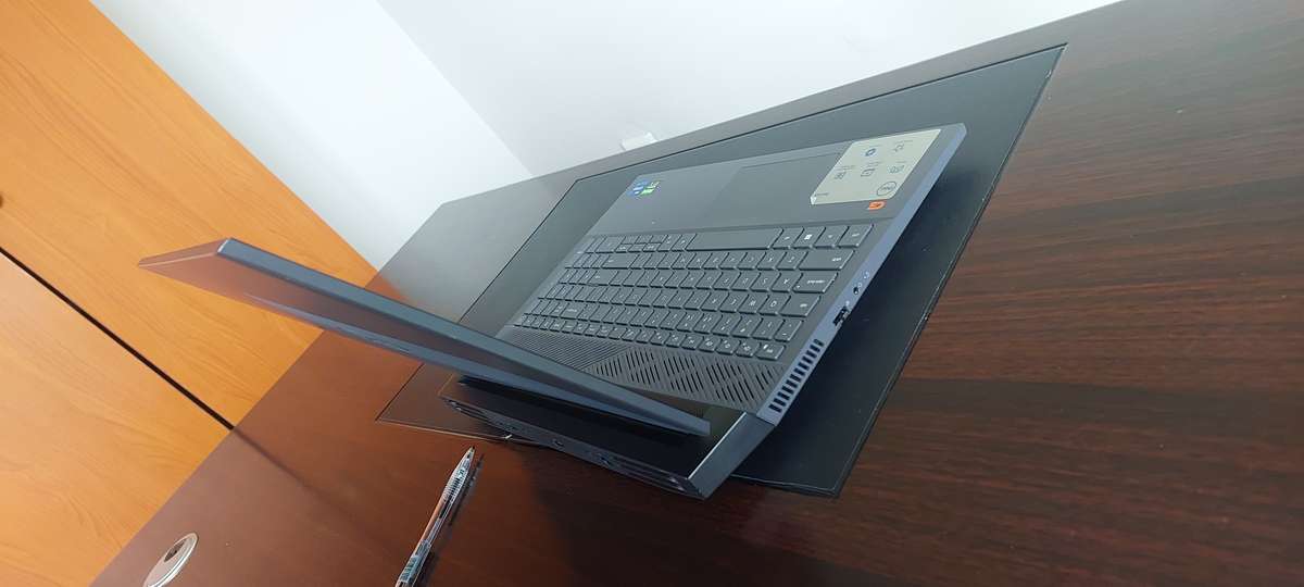 DELL G15 5515 GAMING LAPTOP. I7 12GEN. *BEAST*