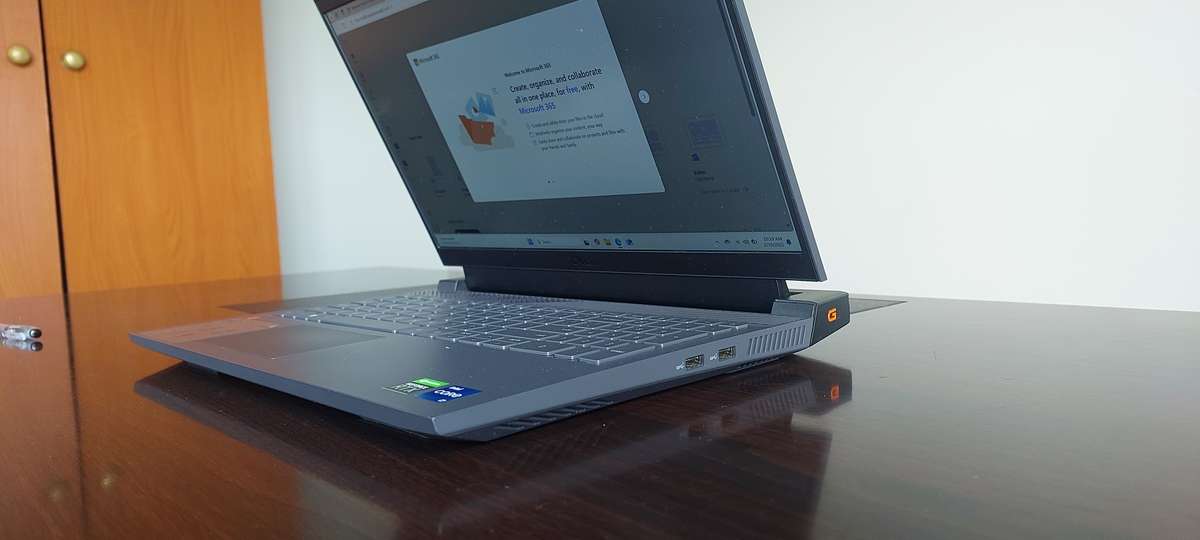 DELL G15 5515 GAMING LAPTOP. I7 12GEN. *BEAST*