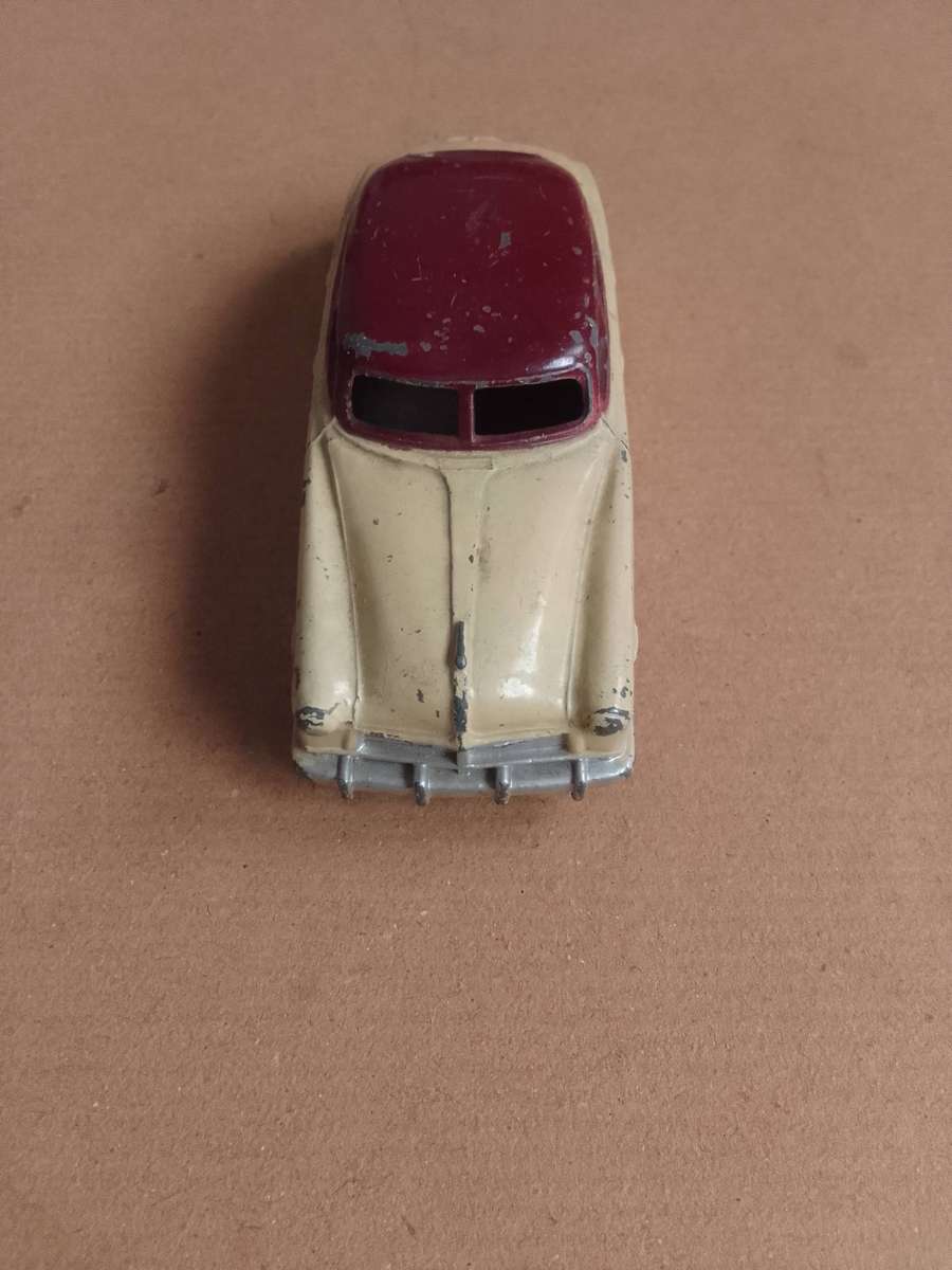 Original Vintage Hudson Sedan Dinky Toys made in England by Meccano LTD 1:43 scale