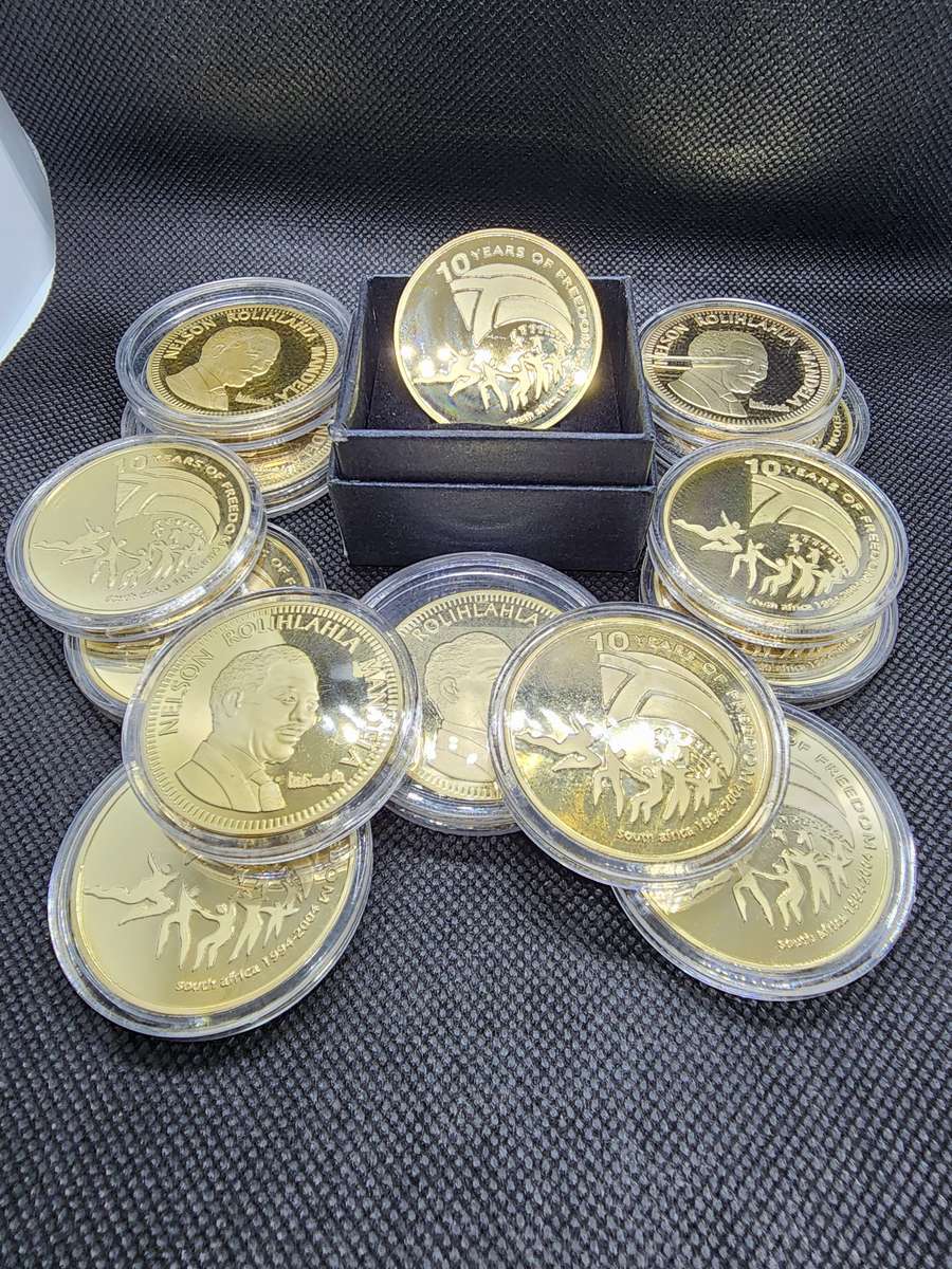 14 x Mandela 'A long Walk to freedom' Gold Plated coins. PRICE IS FOR ALL 14