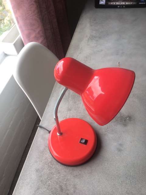 Desk Lamp with Flexible Neck (Red)