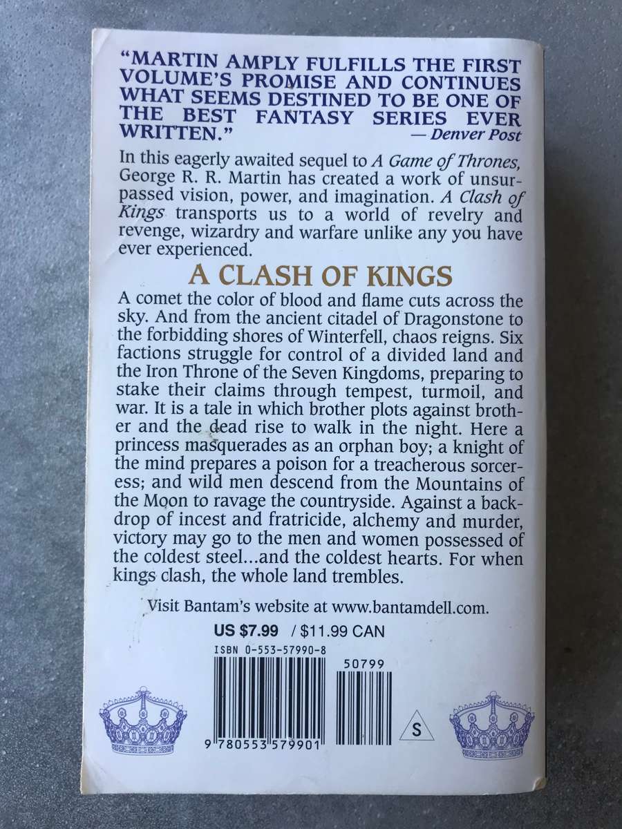 A Clash of Kings (Song of Ice and Fire #2) by George R.R. Martin [Paperback: Very Good]