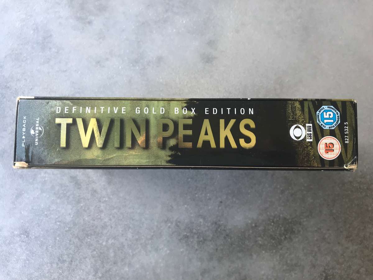 Twin Peaks: Seasons 1 - 2 (Gold Box Edition) [DVD]