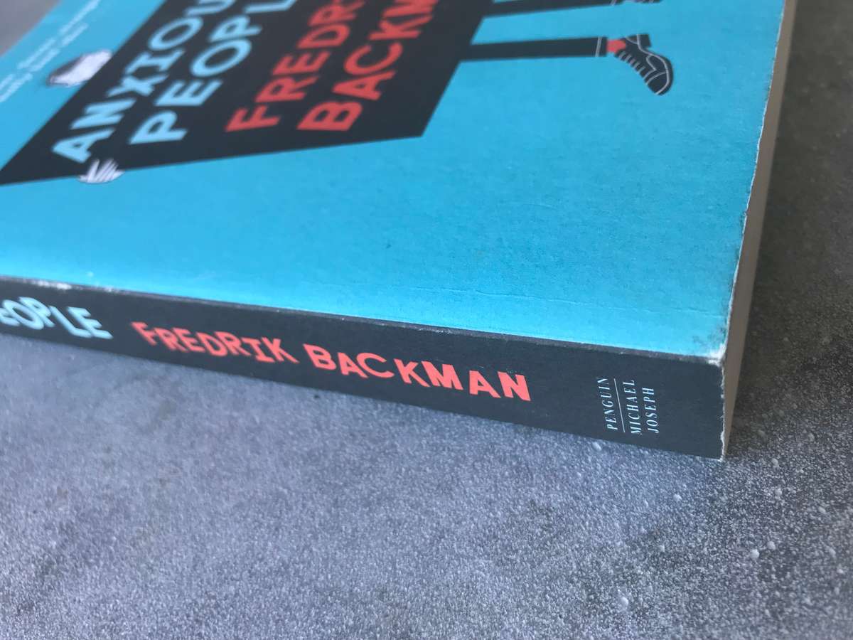 Anxious People by Fredrik Backman [Large Paperback: Very Good]