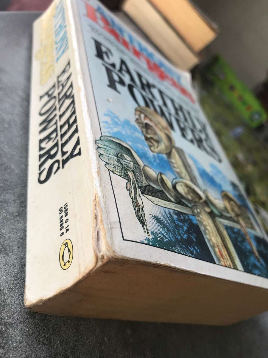 Earthly Powers by Anthony Burgess [Paperback: Acceptable]