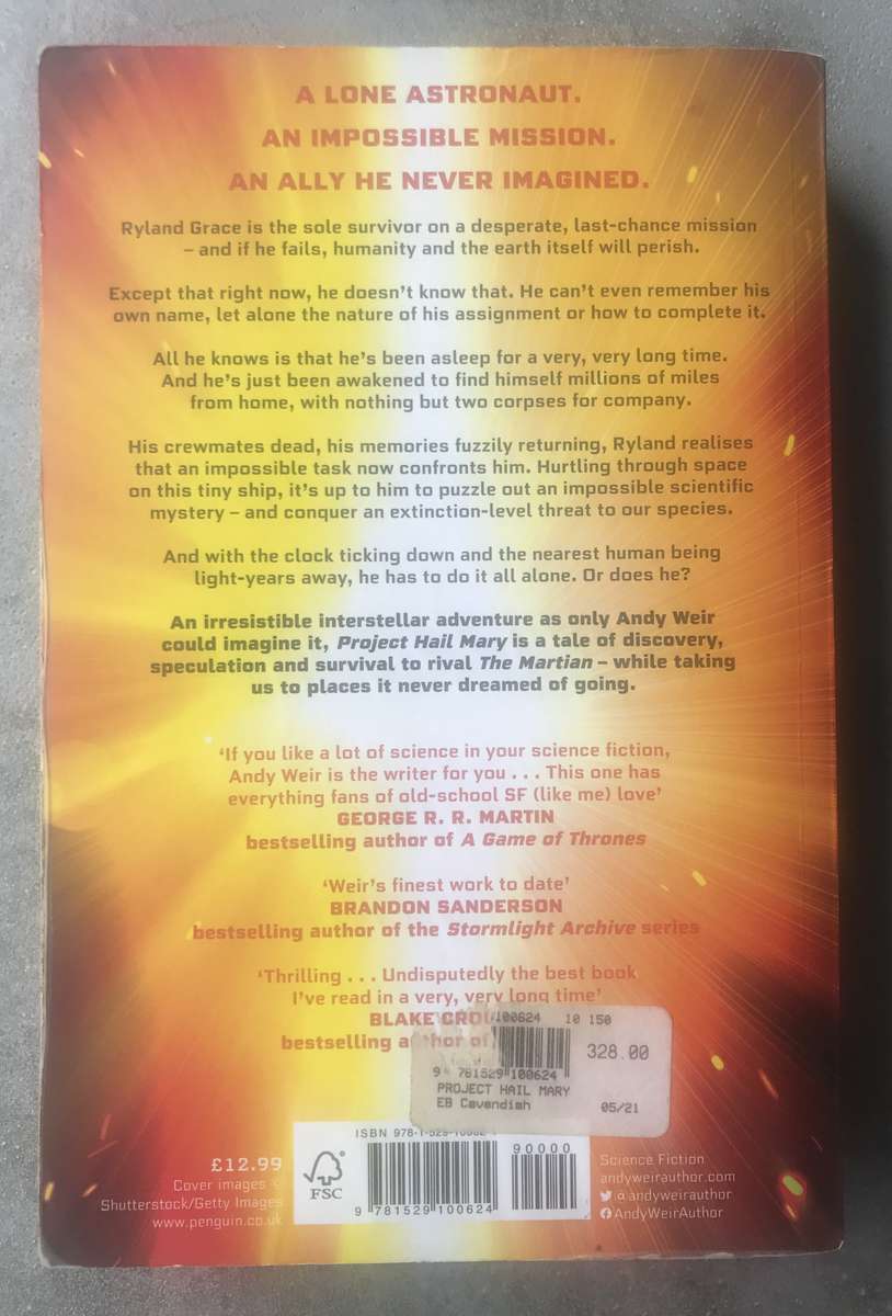 Project Hail Mary by Andy Weir [Large Paperback: Average]